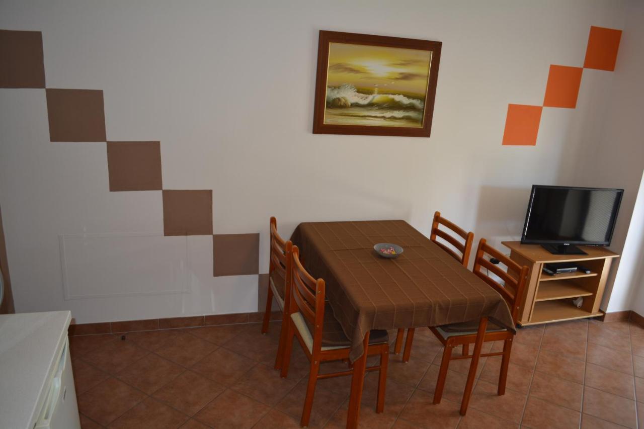 Apartments Denis & Lucija Rovinj Exterior foto